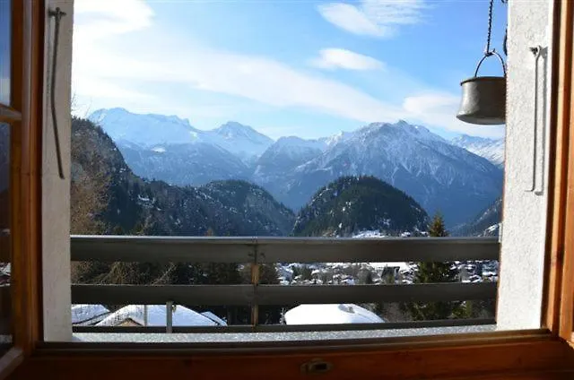 Nyaraló Ariane Blatten bei Naters